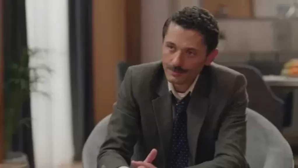 مسلسل المتر سمير الحلقة 10 .. كريم محمود عبد العزيز يدخل فى أزمة جديدة