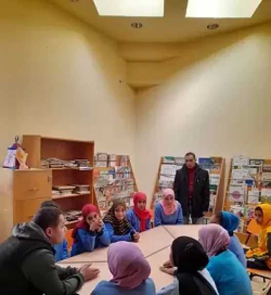 محافظ أسيوط: الأنشطة الثقافية والتوعوية تمثل أحد الأدوات المهمة في نشر الوعي المجتمعي