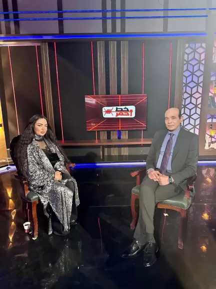 الفنانة إيمان أيوب تثير الجدل: الرجالة المصريين «عينهم فارغة»