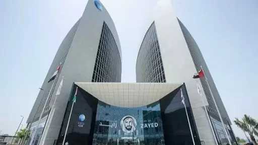 مصرف أبوظبي الإسلامي ضمن قائمة فوربس لأقوى 100 شركة عامة في الشرق الأوسط لعام 2026