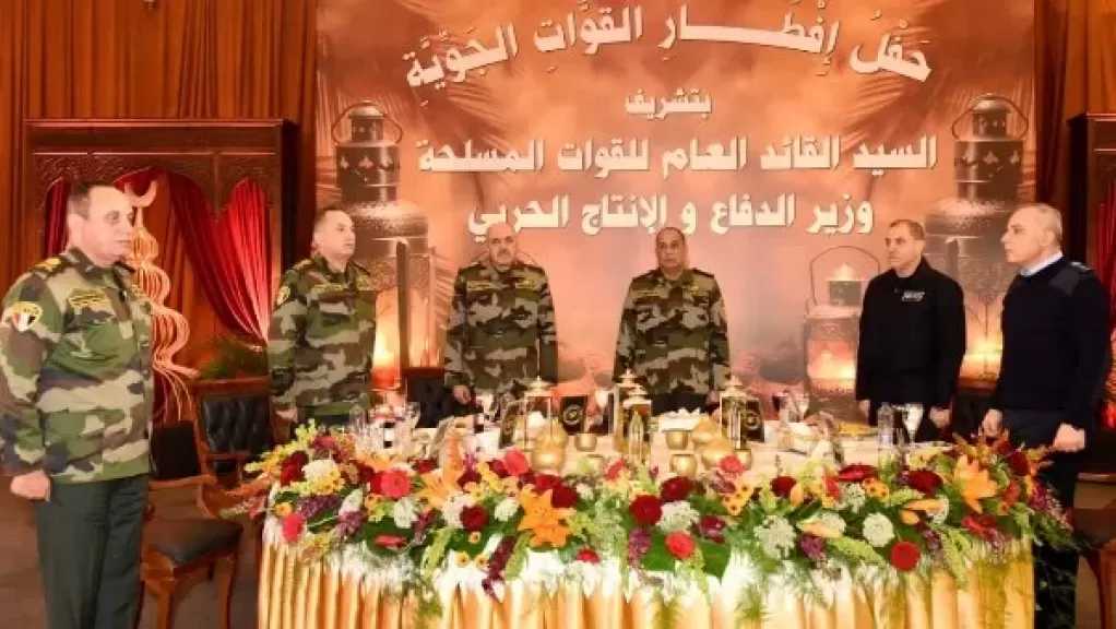 وزير الدفاع: حريصون على تطوير القوات الجوية وتعزيز قدراتها القتالية