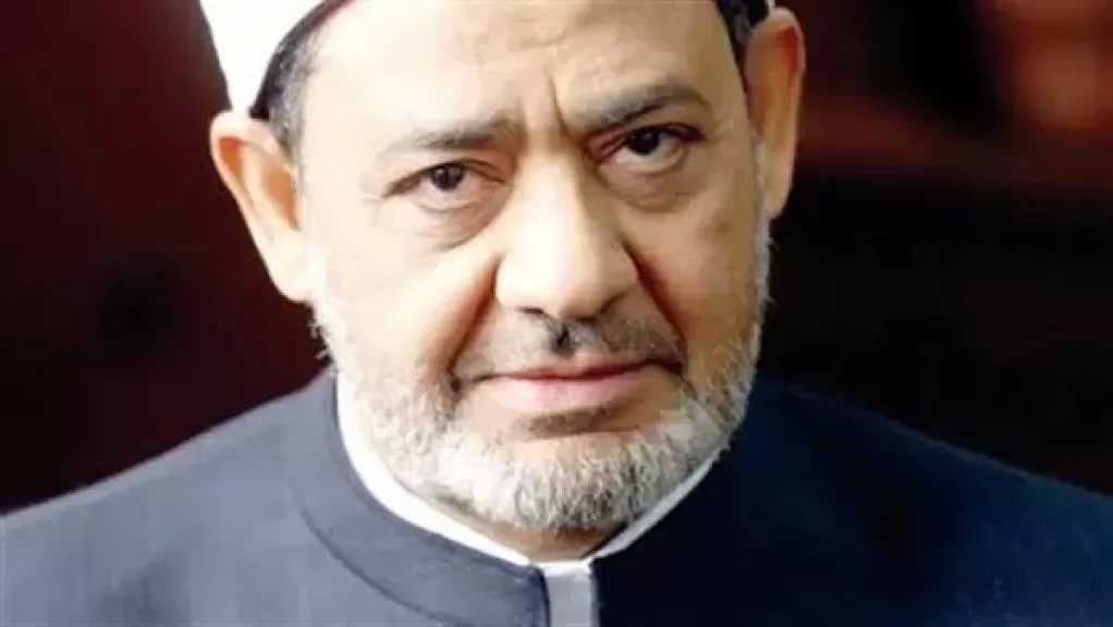 رئيس الوزراء يهنئ شيخ الأزهر بحلول عيد الفطر المبارك