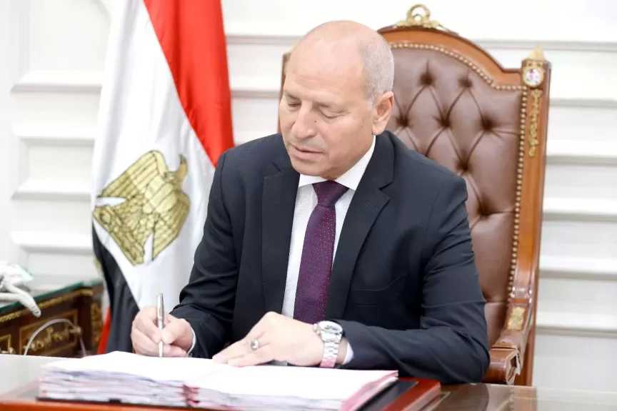 محافظ القاهرة يوجه مديرية الطب البيطري بشن حملات مكثفة للتفتيش على محال بيع الأسماك واللحوم والدواجن