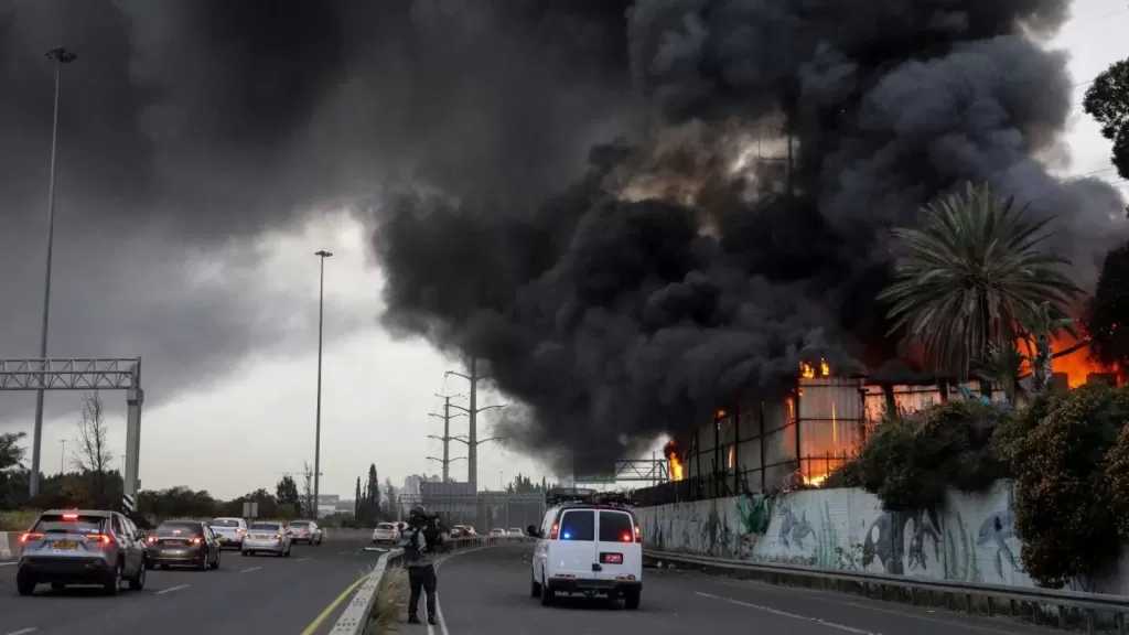 أبوظبي: السيطرة على حريق حقل شاه للغاز وتعليق العمليات لتقييم الوضع