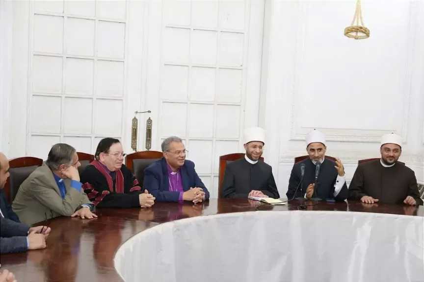 وزير الأوقاف يستقبل رئيس الطائفة الإنجيلية بالمجلس الأعلى للشئون الإسلامية للتهنئة بعيد الفطر المبارك