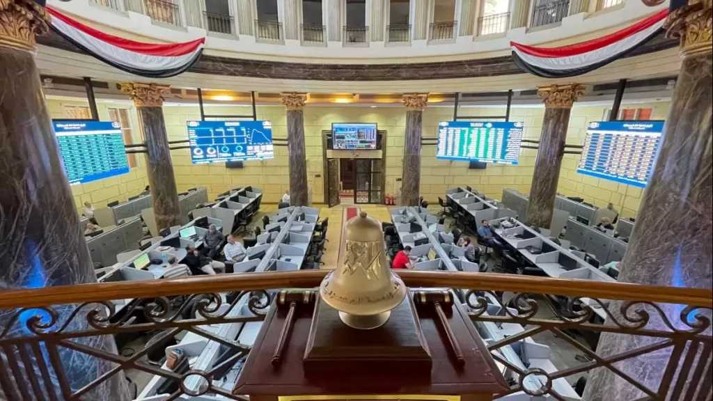 بدعم من مشتريات الأجانب.. مؤشر البورصة الرئيسي يقفز 1.65% أول تعاملات اليوم