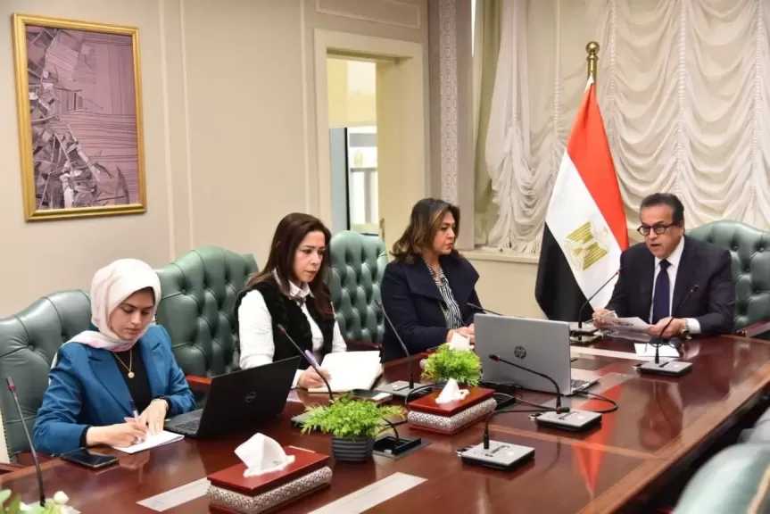 وزير الصحة يدين الاعتداءات على المنشآت الصحية في لبنان ويؤكد التضامن العربي الكامل في اجتماع طارئ