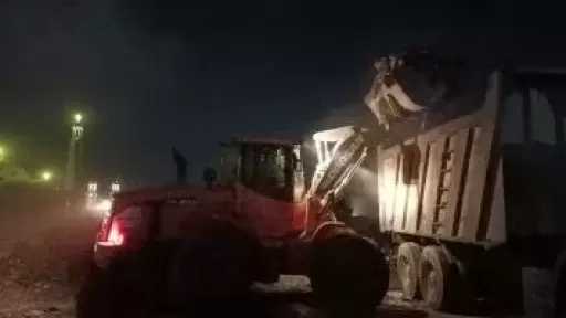 محافظة الجيزة ترفع 1400 طن مخلفات بشارع المصرف ورشاح أبو بصل ببولاق والهرم