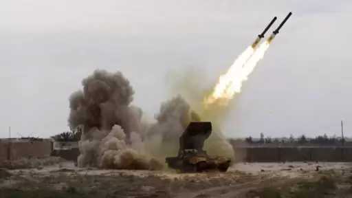 الإمارات: الدفاعات الجوية تعاملت اليوم مع 3 صواريخ باليستية و8 طائرات مسيرة