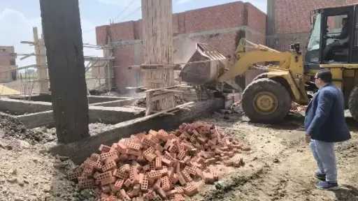 محافظ أسيوط يوجه بالتصدي الحاسم للتعديات خلال إجازة عيد الفطر.. وإزالة 8 حالات تعدِ بمركزي القوصية والفتح