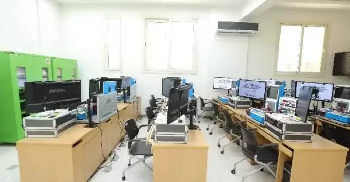 التعليم العالي: الجامعات التكنولوجية ركيزة التحول للاقتصاد المعرفي والصناعي