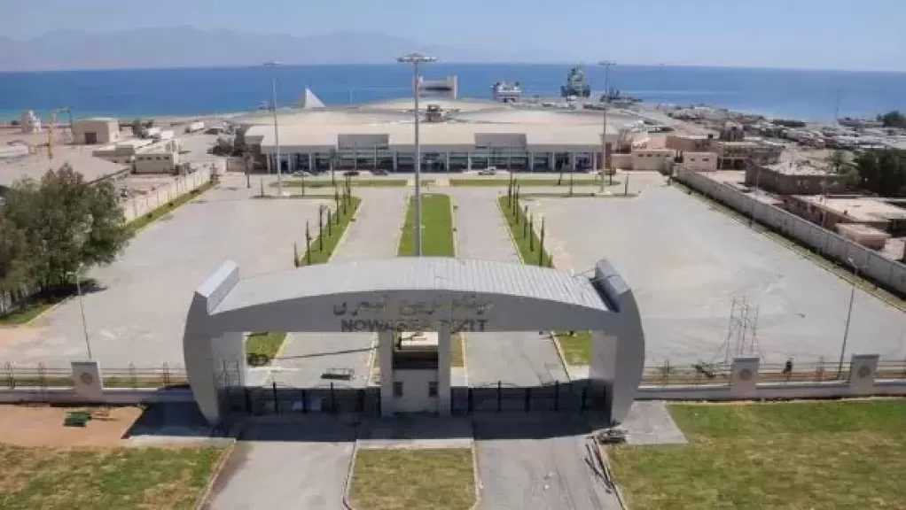 إعادة فتح ميناء نويبع البحرى بعد تحسن الأحوال الجوية واستقرار الرياح