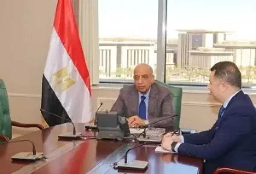 وزير الكهرباء يجتمع برئيس هيئة المحطات النووية لمتابعة مشروع الضبعة وتأكيد الالتزام بالجدول الزمني