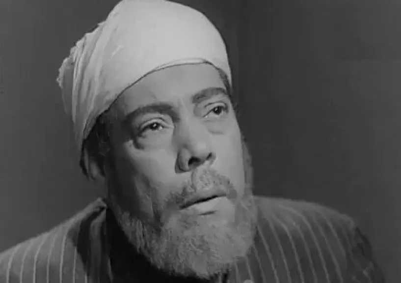 في ذكرى رحيله.. إبراهيم عمارة «واعظ السينما» الذي أبدع خلف الكاميرا وأمامها