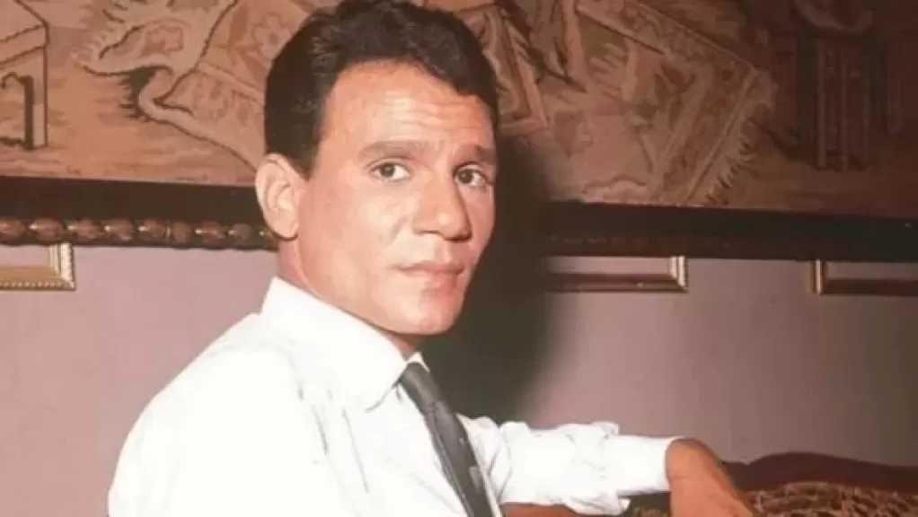 أسرة الراحل عبدالحليم تشارك ورقة بخط يده عن جانبه الروحانى