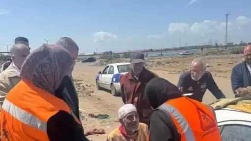 محافظة بورسعيد تنقل حالة إنسانية عاجلة إلى دار حياة كريمة لرعاية كبار بلا مأوى