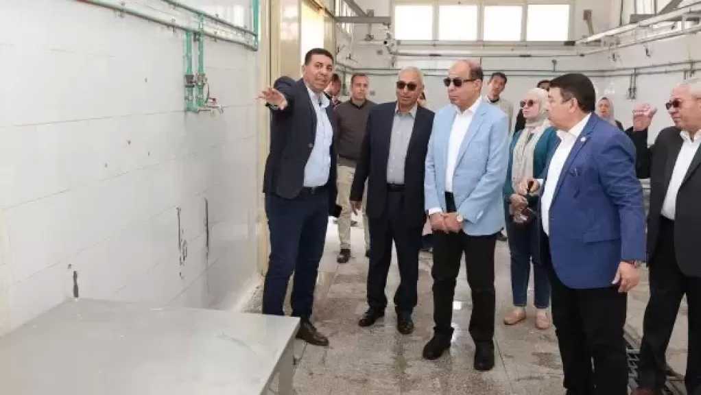 بتكلفة 24 مليون جنيه.. محافظ المنيا يتفقد مجزر بني أحمد الغربية النصف آلي