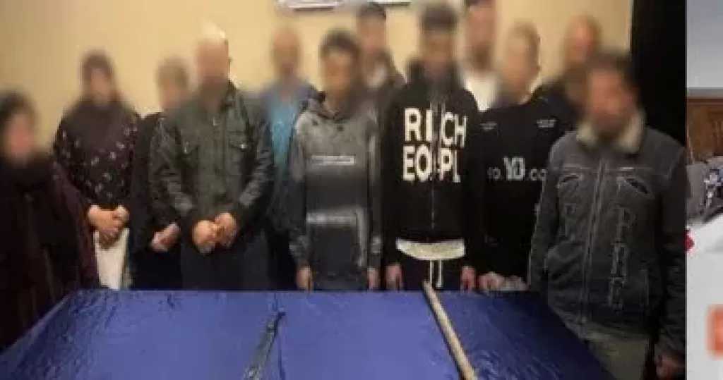 خناقة الست والكلب.. الأمن يضبط 11 شخصا فى معركة شوارع بولاق الدكرور