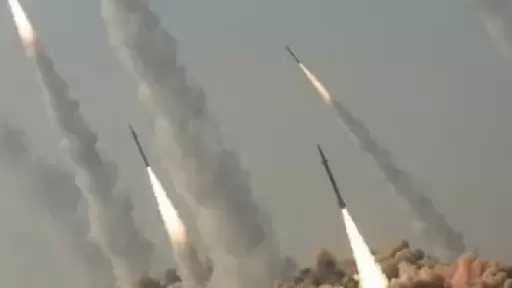 هجوم أمريكي إسرائيلي على محطة بوشهر النووية فى إيران