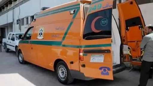 مصرع شاب في حادث مروع بالمقطم بعد اصطدام سيارته بحاجز خرساني