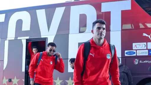 منتخب مصر يتجه إلى جدة استعدادًا لمواجهة السعودية وديًا