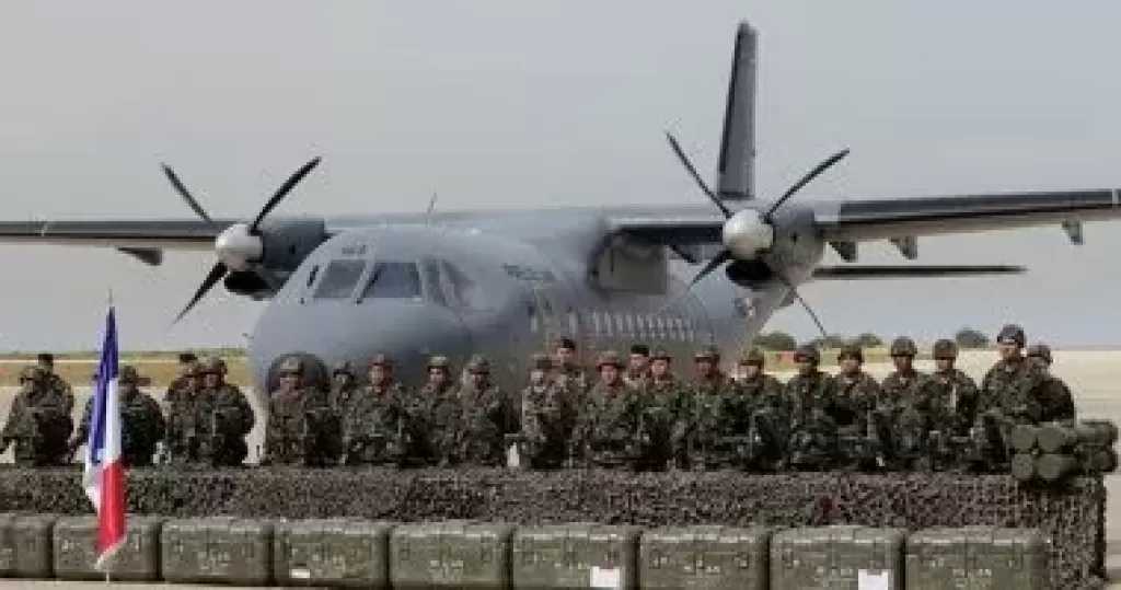 فرنسا تدعو لمؤتمر عسكرى دولى لاستعادة الملاحة فى مضيق هرمز