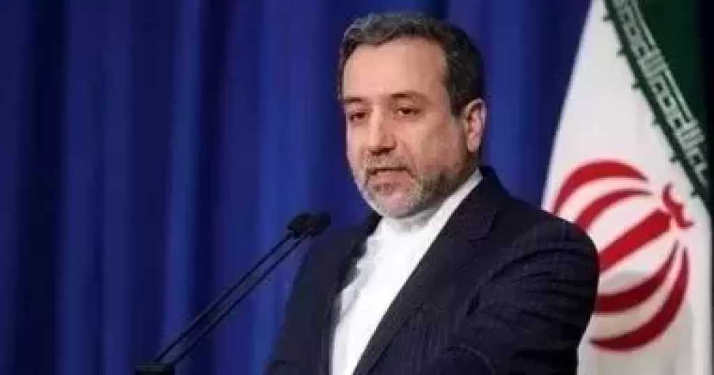 عراقجي يبحث الهدنة مع وزير الخارجية وقائد الجيش في باكستان