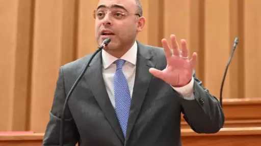 النائب أحمد علاء فايد يتقدم بطلب إحاطة بشأن أزمة شبكات صرف المياه في القاهرة الجديدة