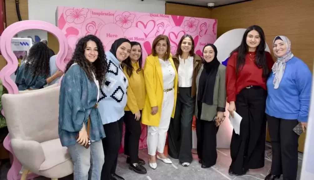 احتفالاً بشهر المرأة.. بنك قناة السويس يُنظم سلسلة معارض لموظفاته ويوزّع هدايا تذكارية تقديرًا لدورهن