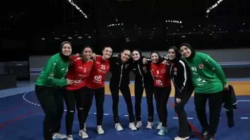 الأهلي يفوز على سبورتنج في دوري اليد للسيدات