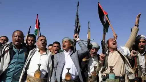 الحوثيون: التدخل العسكري المباشر حق مشروع لمواجهة العدوان الأمريكي الإسرائيلي على إيران