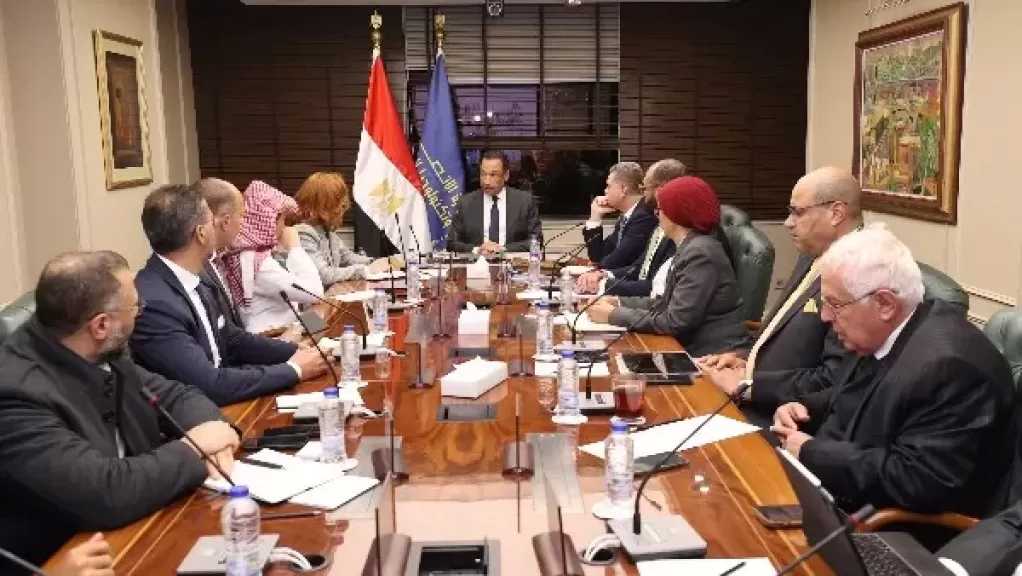 وزير الاتصالات يبحث تعزيز استثمارات شركة SAP العالمية في مصر