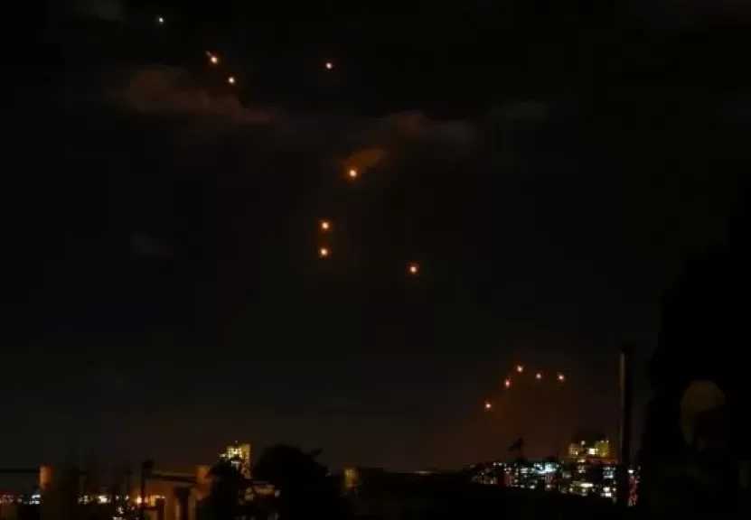 الداخلية الكويتية: التعامل مع 599 بلاغا بسقوط شظايا منذ بداية العدوان الإيراني