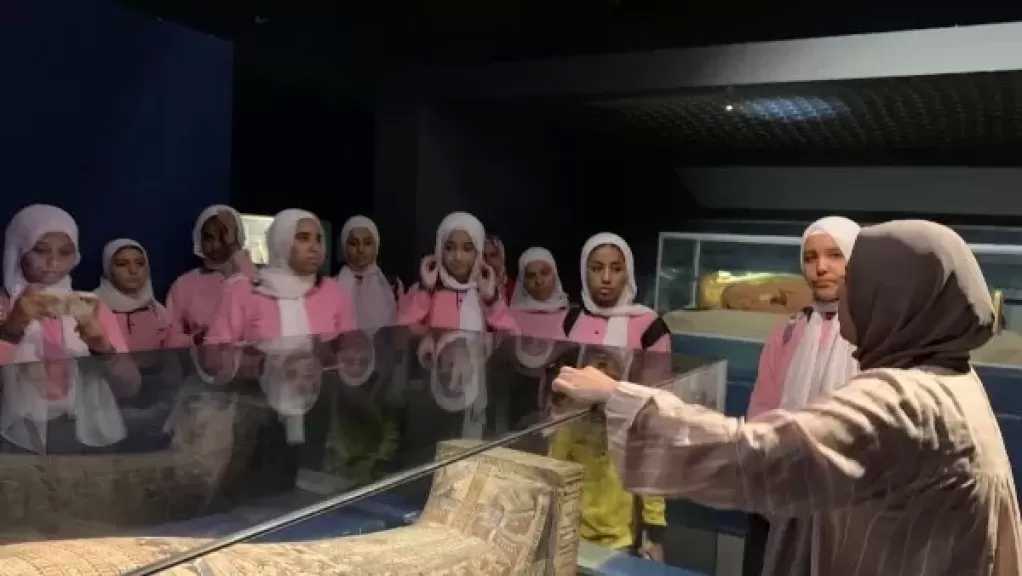 متحف السويس ينظم جوالات ارشادية احتفالاً بيوم الطبيب المصري