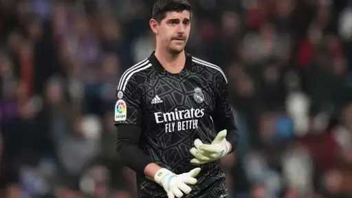 كورتوا يربك حسابات ريال مدريد قبل صدام بايرن ميونخ