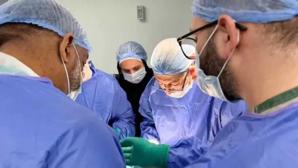 الصحة تستقدم 4 خبراء دوليين في تخصصات دقيقة لتعزيز جودة الخدمات الطبية