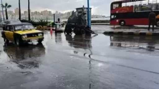 تحذير عاجل.. رياح قوية وضربات برق وحبات برد محتملة مع السحب الرعدية غدا