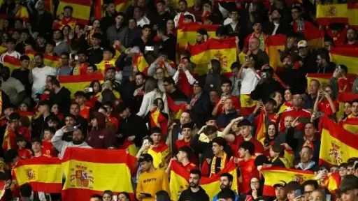 غرامة مالية وإغلاق جزئي للمدرجات.. عقوبات محتملة على إسبانيا بعد ودية مصر