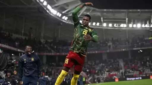 آرسنال يجهز 70 مليون يورو للتعاقد مع كريستيان كوفان