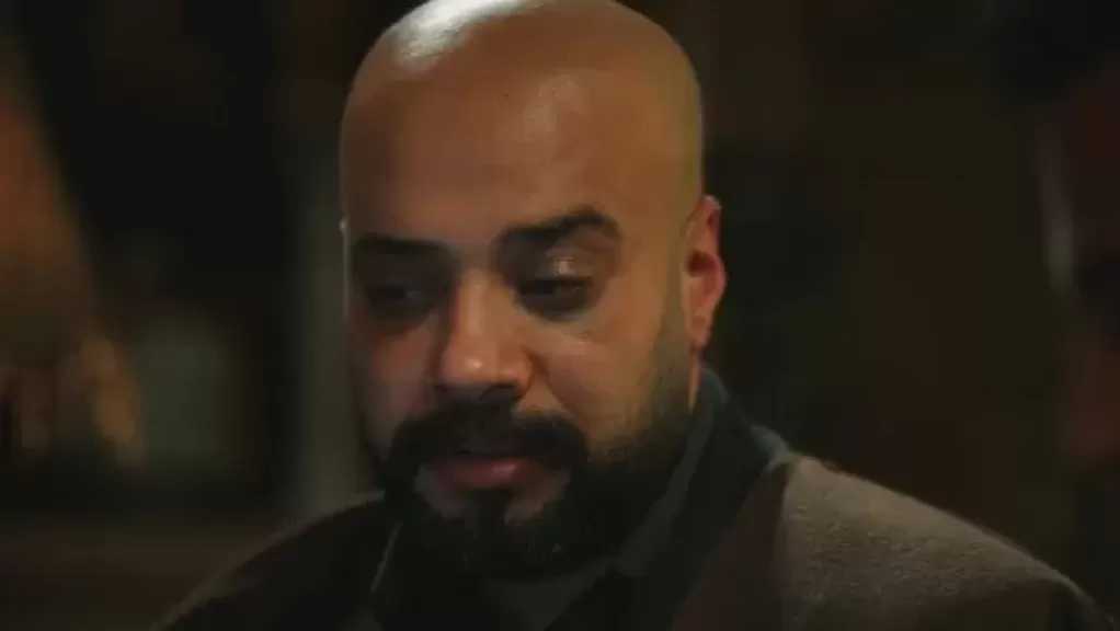 منع التصوير في جنازة والد حاتم صلاح