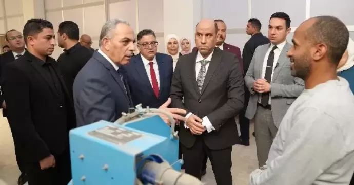 العمل: تسليم عقود لذوي الهمم وشهادات لخريجي التدريب المهني بالإسماعيلية