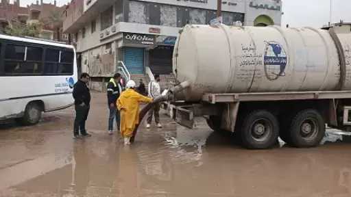 مياه القليوبية: استمرار رفع تجمعات مياه الأمطار