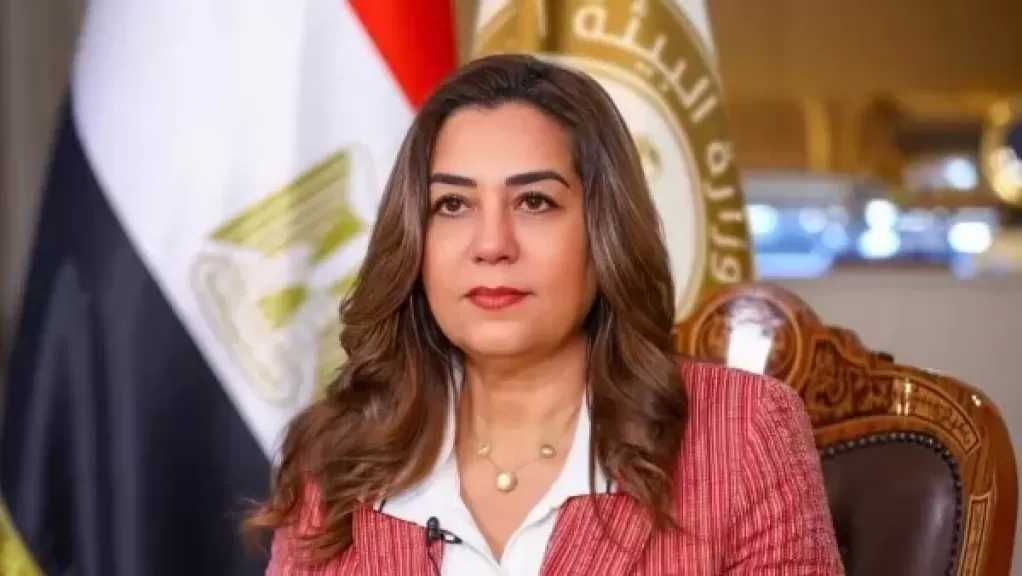 منال عوض: تنفيذ 43 حملة تفتيش بـ12 محافظة وإحالة 28 مخالفة للنيابات