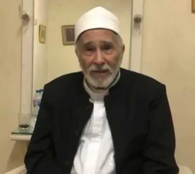 الفنان عبدالرحمن أبو زهرة داخل العناية المركزة بعد تدهور حالته الصحية منذ 15 يوما