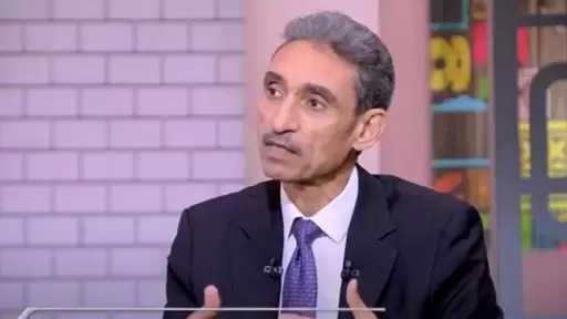 كاتب صحفي: الإجراءات الحكومية الحالية ضرورية لمواجهة تداعيات الأزمة الاقتصادية