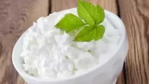 7 أنواع جبن تساعد فى التخلص من دهون البطن.. «القريش» الأبرز