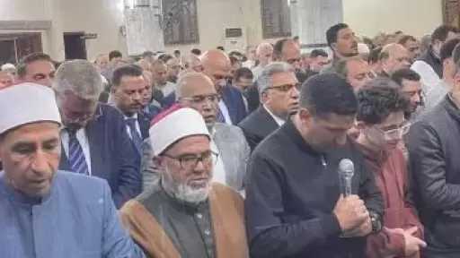 وزير البترول ومحافظ الدقهلية يؤديان صلاة الجنازة على المهندس حسام صادق بميت غمر