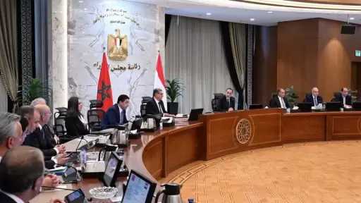 رئيس الوزراء يترأس اجتماع اللجنة المركزية لإدارة الأزمات