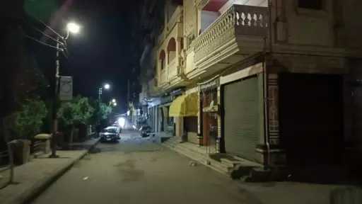 محافظ كفر الشيخ يتابع تطبيق قرار غلق المحال العامة بمراكز ومدن المحافظة.. صور