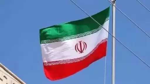 ترامب: على الشعب الإيراني أن ينتفض ضد النظام الحالي